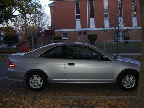 Image 2 of 2004 Honda Civic Coupe,…